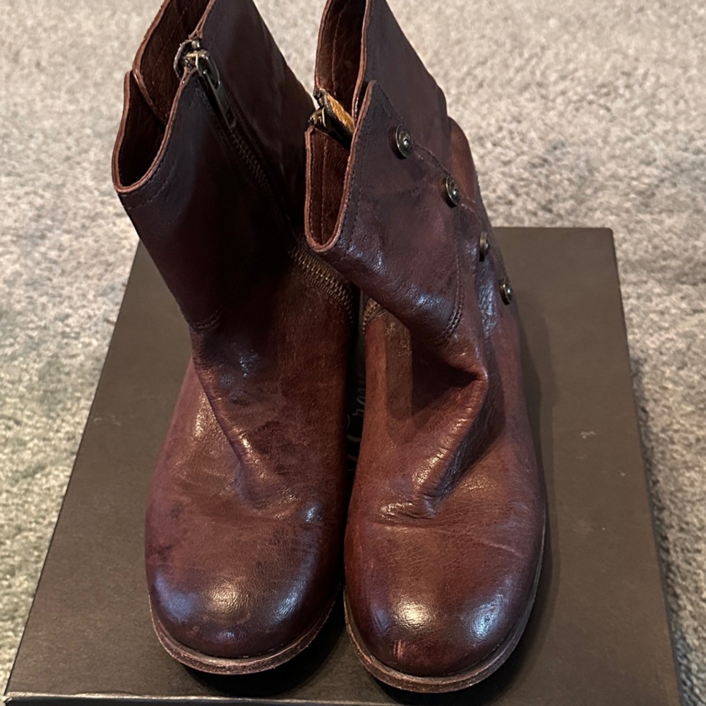 Frye Lynn Short Military Boots - Picture 2 of 6